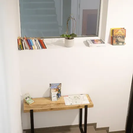 Harrachgasse Five 公寓式酒店 3*